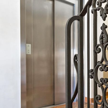 Saragozza Boutique Apartment Bologna Exterior photo