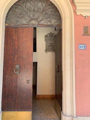 Saragozza Boutique Apartment Bologna Exterior photo